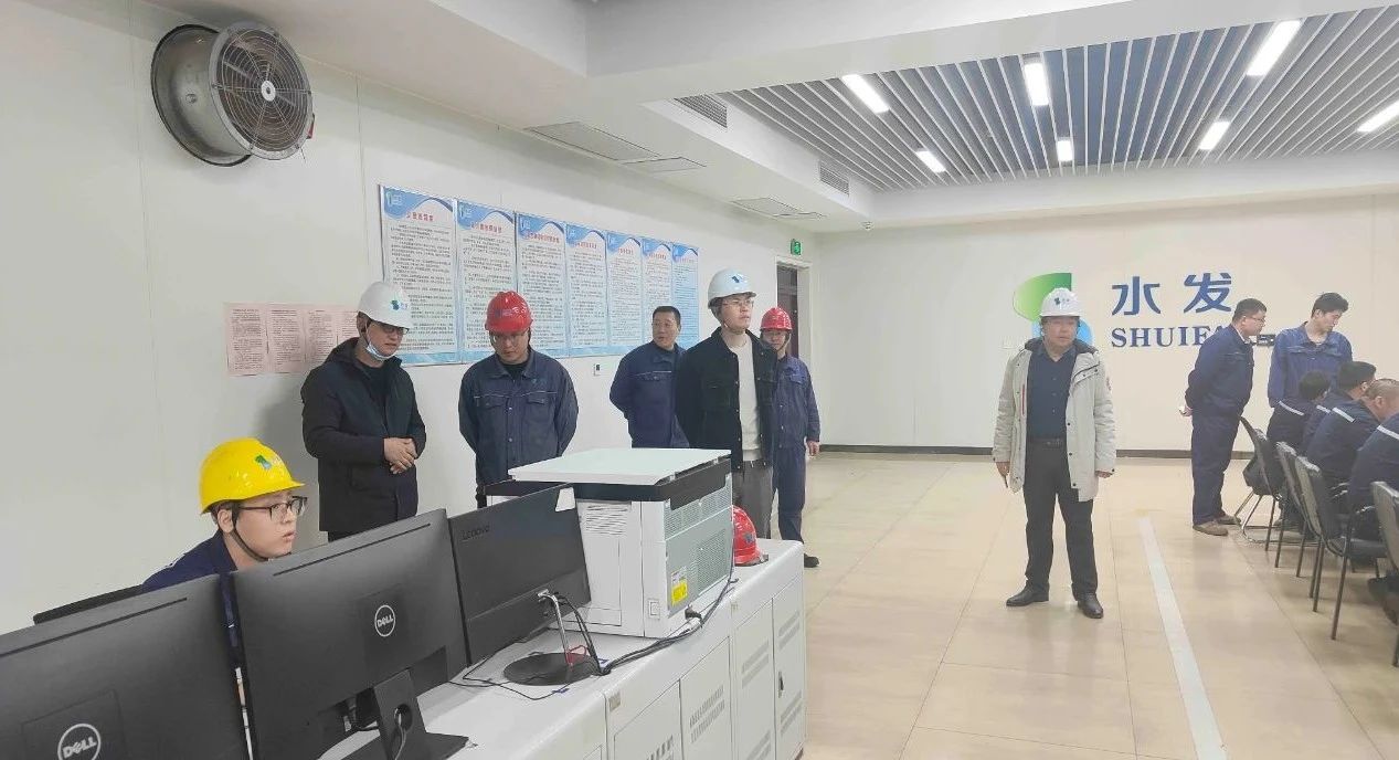 1715581511884702.jpg 11b5865869038a4ef3313b79eee8f743.jpg