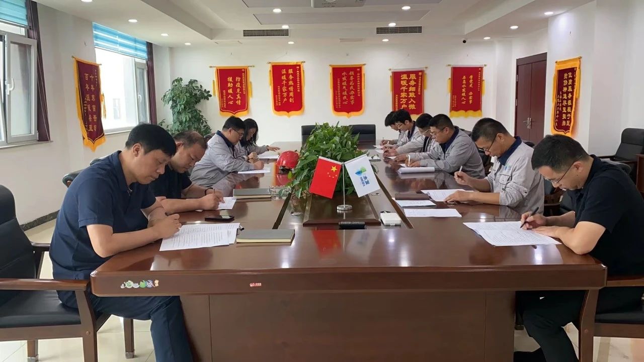 1715847412735372.jpg 016bc81f7af0cda56dfaa537f7a05f85.jpg