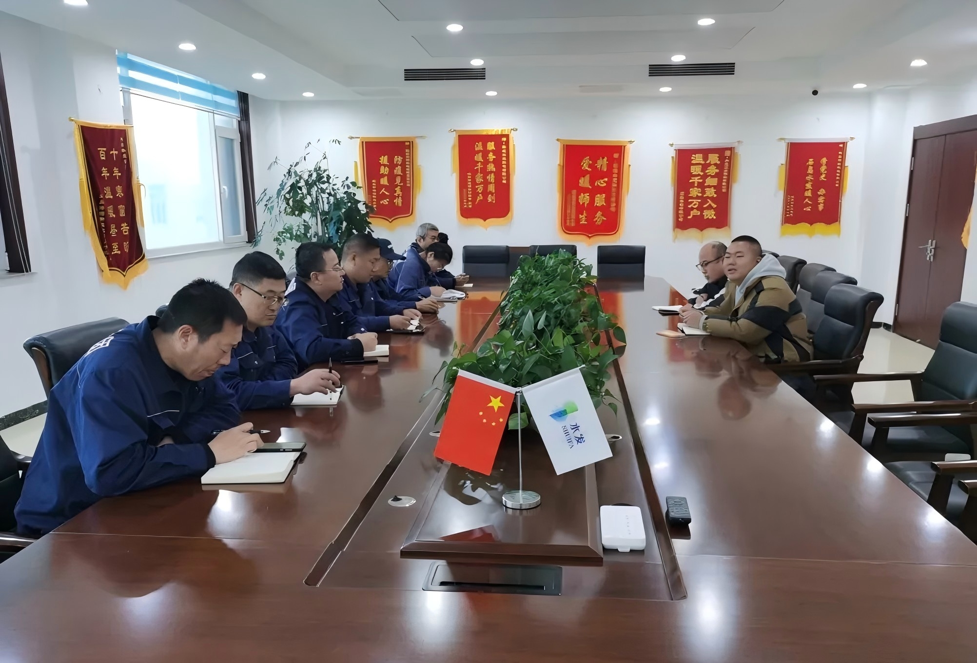 1733710370939265.jpg 640 (1).jpg