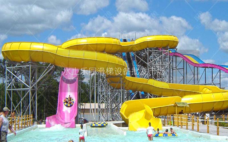 水上樂園滑梯設備批發市場